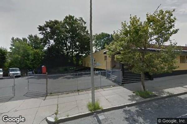 301 Columbia Road - Photo 1