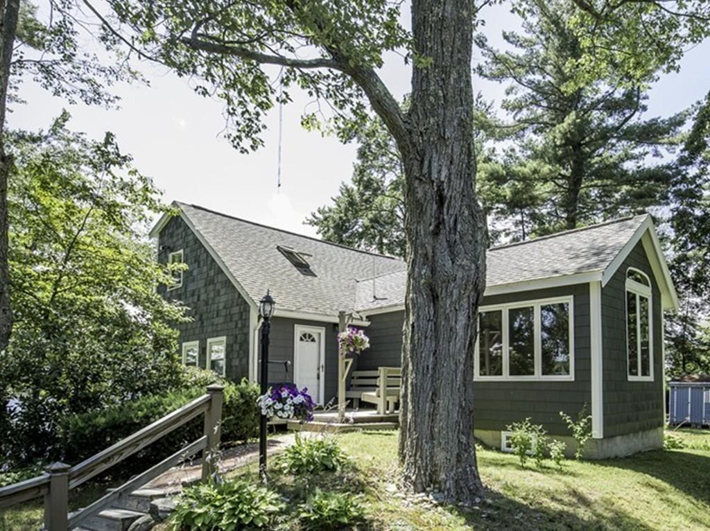 10 Lake Ave - Photo 1