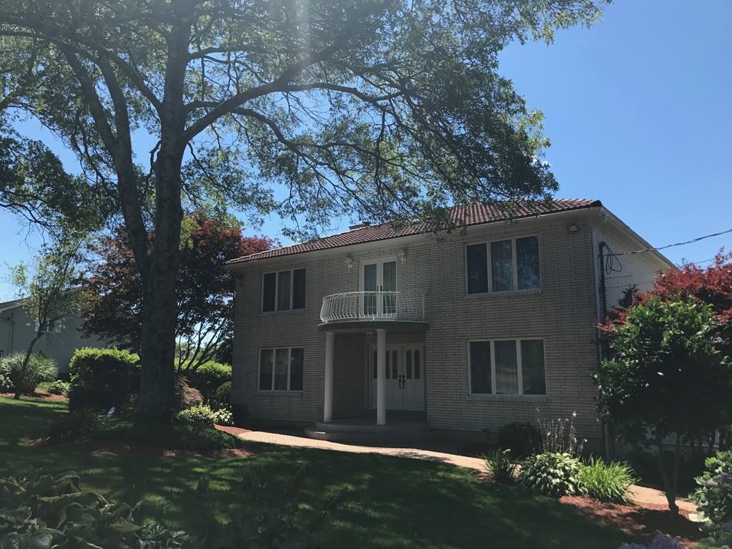 640 Highland Ave - Photo 1