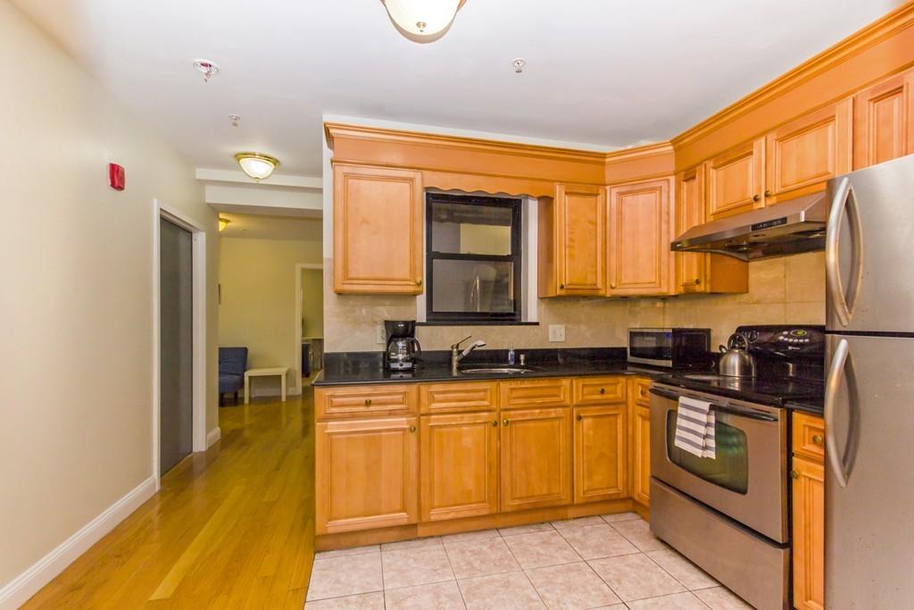 106 Tyler St - Photo 1