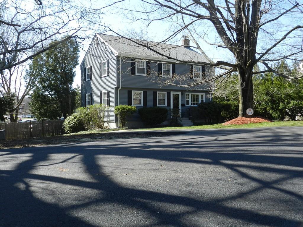 312 Lowell Street - Photo 1