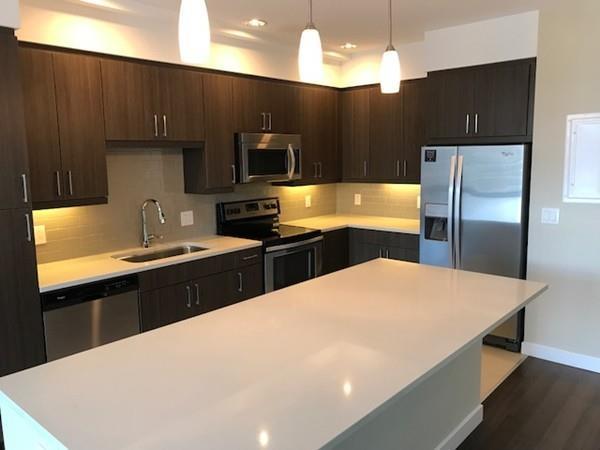 77 Exeter Street - Photo 1