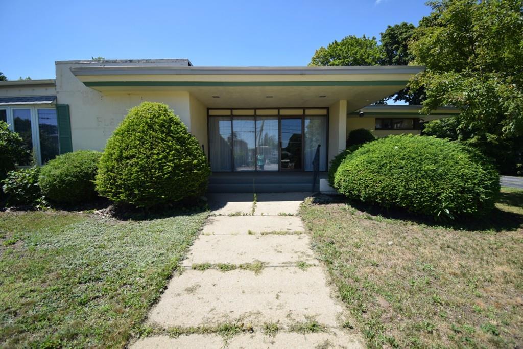 70 Pleasant St - Photo 1