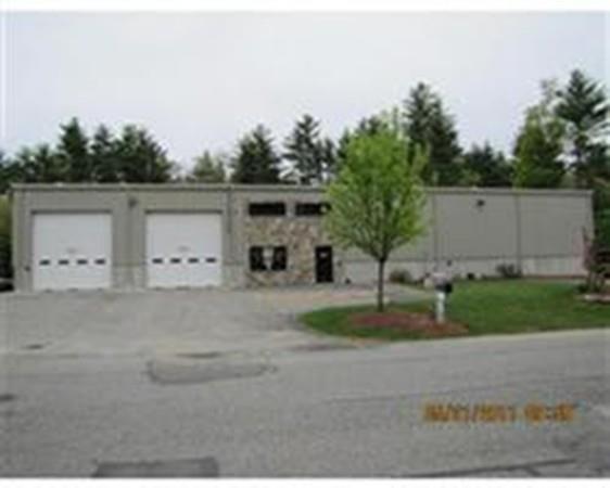 9 Rosenfeld Dr - Photo 1