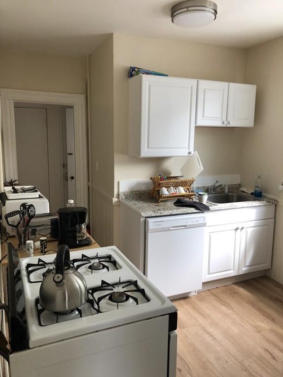 8 Eliot Ave - Photo 1