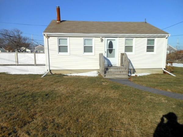 32 Samoset Ave - Photo 1