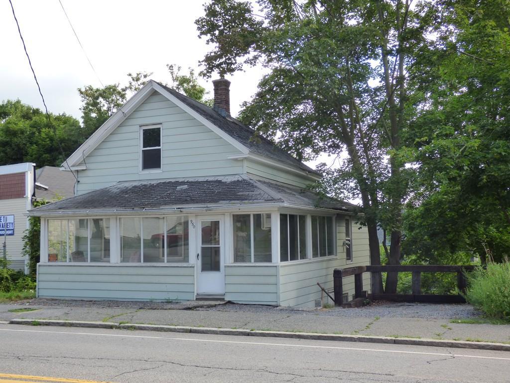 950 Water St. - Photo 1