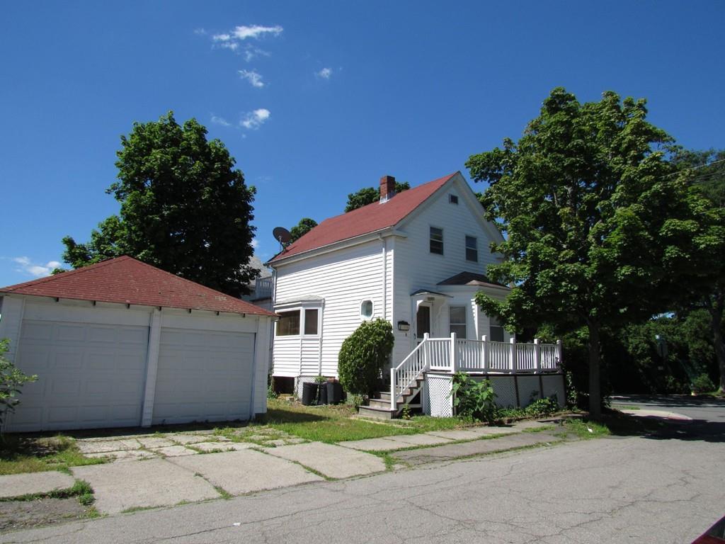 1 Marlboro St - Photo 1
