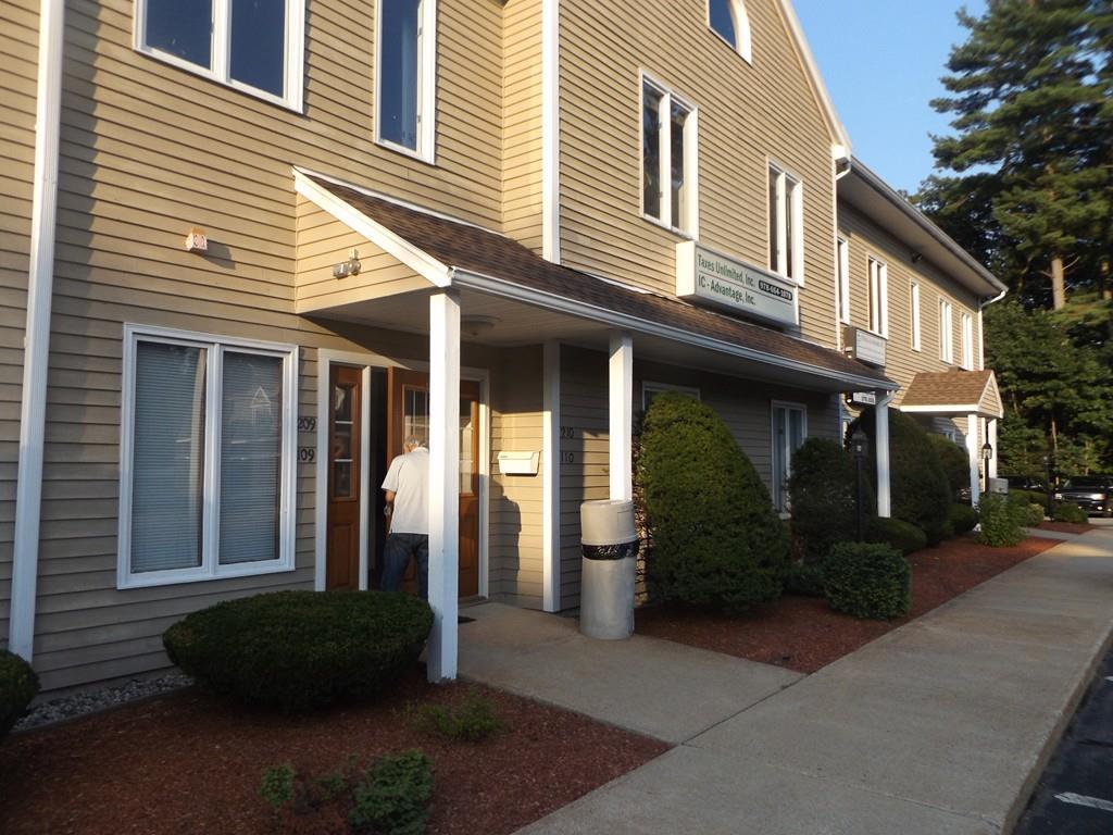2500 Main St - Photo 1