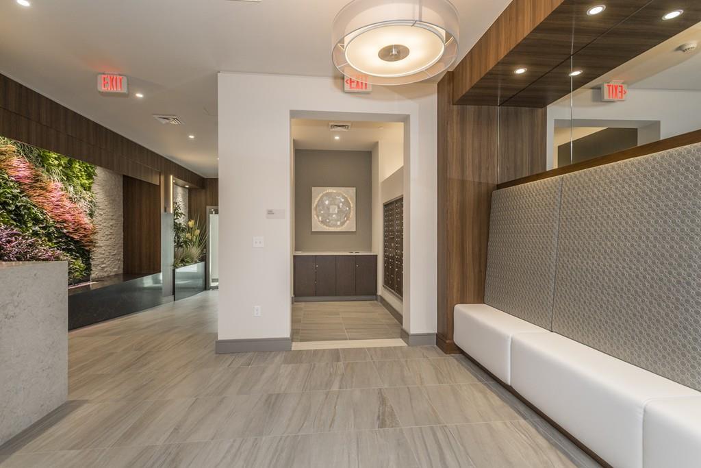 121 Portland Street - Photo 1