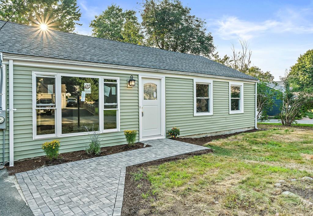 33 Dana Rd - Photo 1