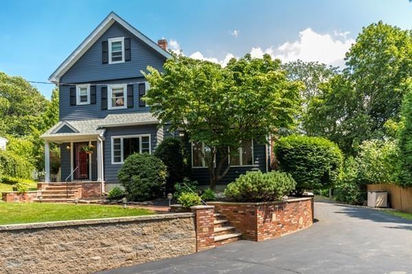 98 Pond St - Photo 1