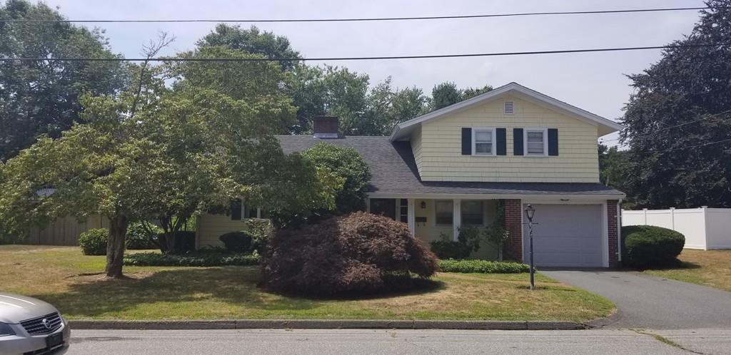 953 Tradewind St - Photo 1
