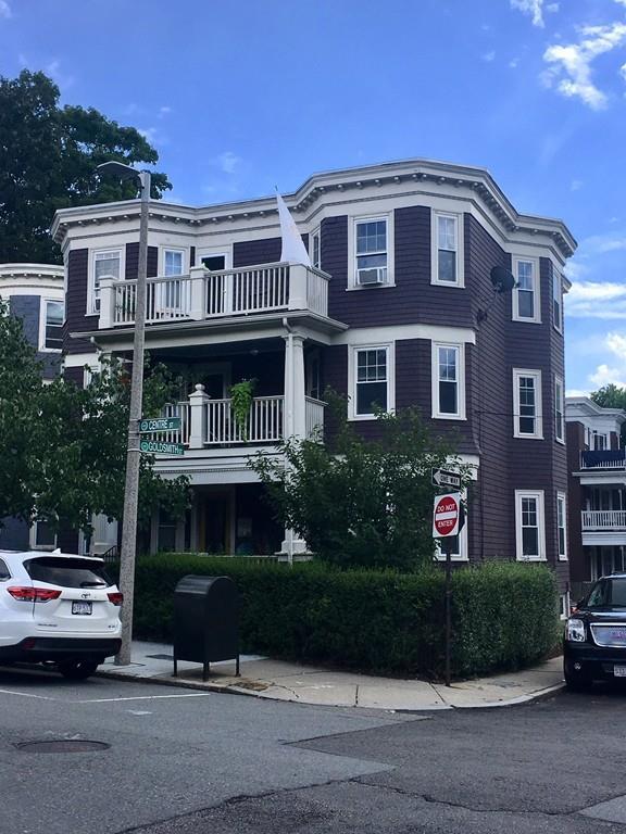 828 Centre St - Photo 1