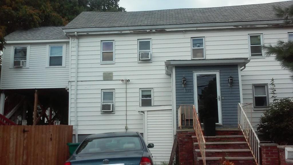 739 Boston St - Photo 1