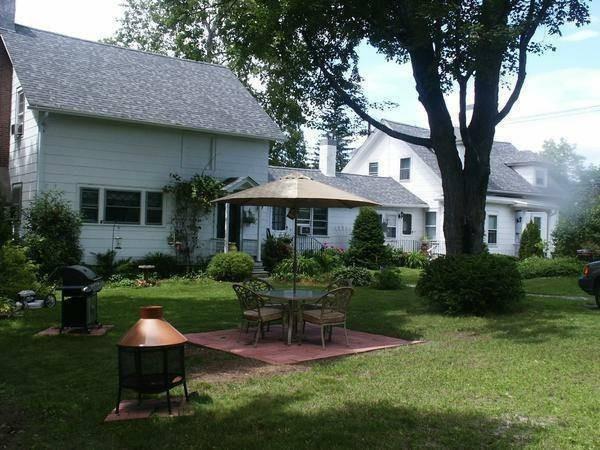 228 Main St - Photo 1