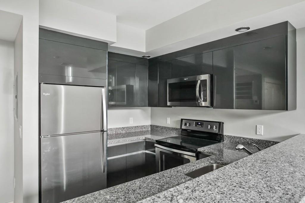 60 Howard Street - Photo 1