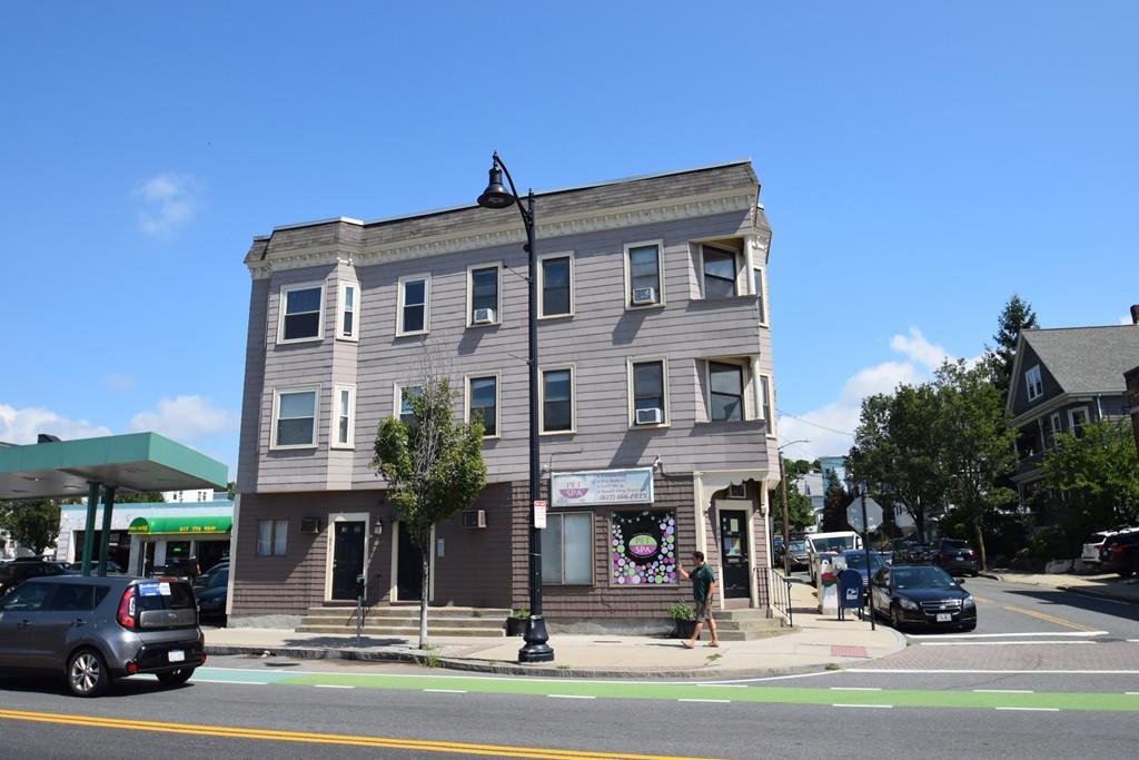 669 Somerville Ave - Photo 1