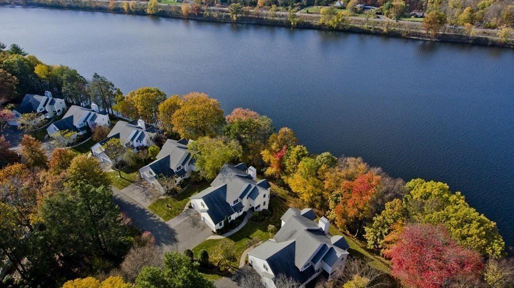 6 Promenade Way - Photo 1