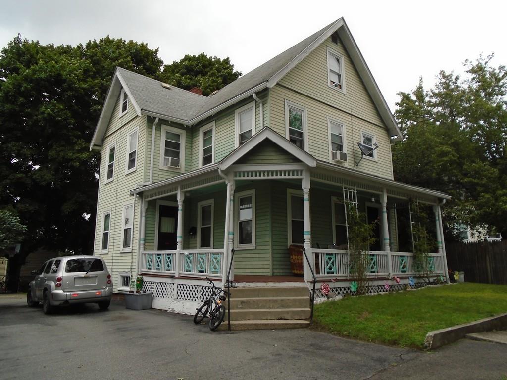 6 Middle St - Photo 1