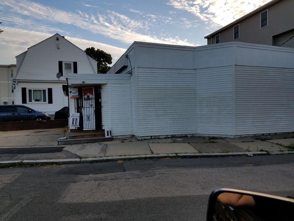 133 4Th St - Photo 1