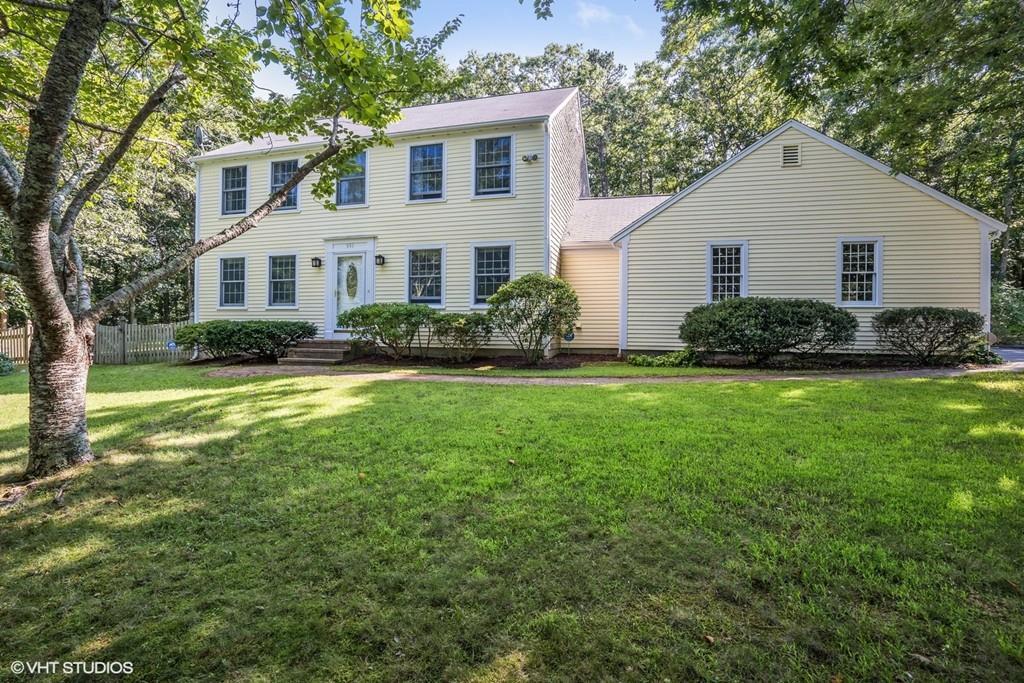 551 Cedar St - Photo 1
