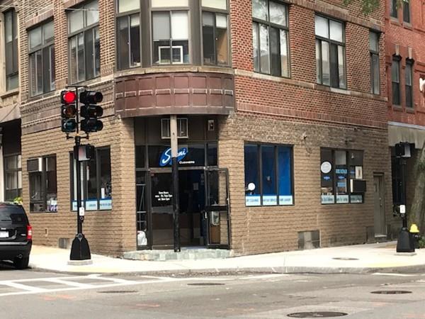 380 Commercial St - Photo 1