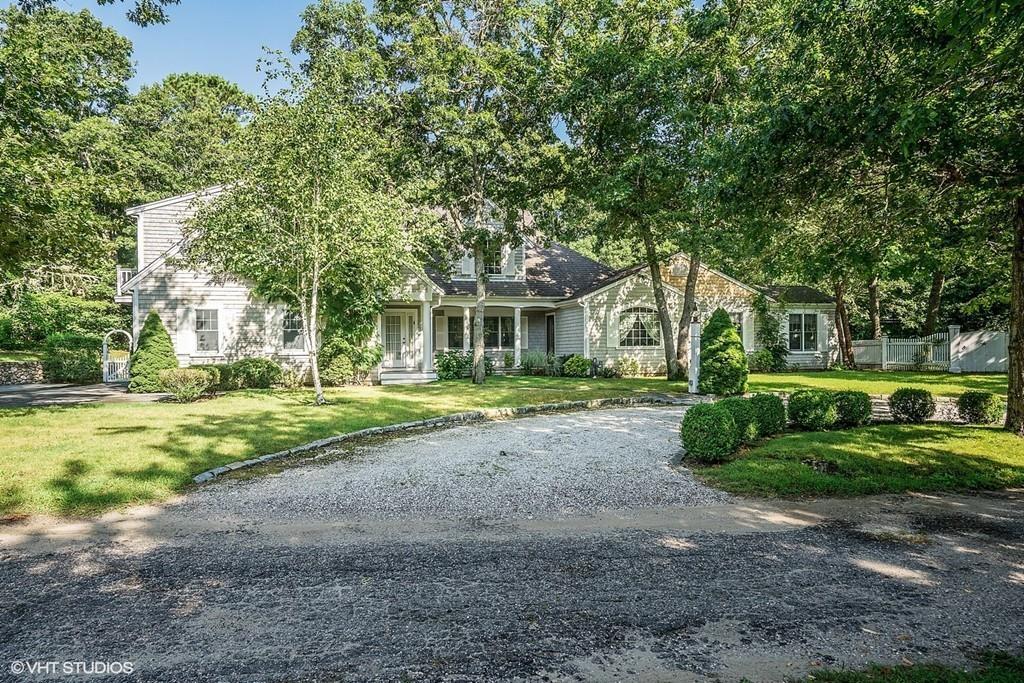 16 Cove Rd - Photo 1