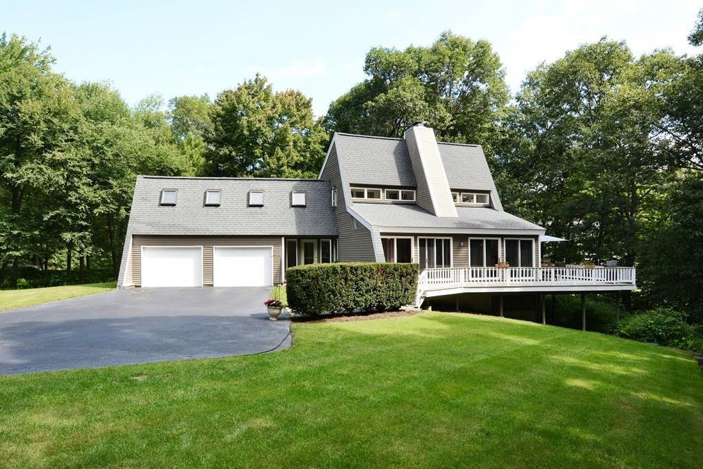 52 Warren St - Photo 1