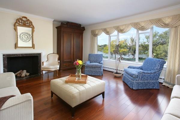 270 Beacon St - Photo 1