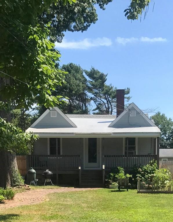 5 Howland Ave. - Photo 1