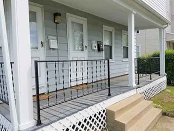 149 Winthrop St - Photo 1