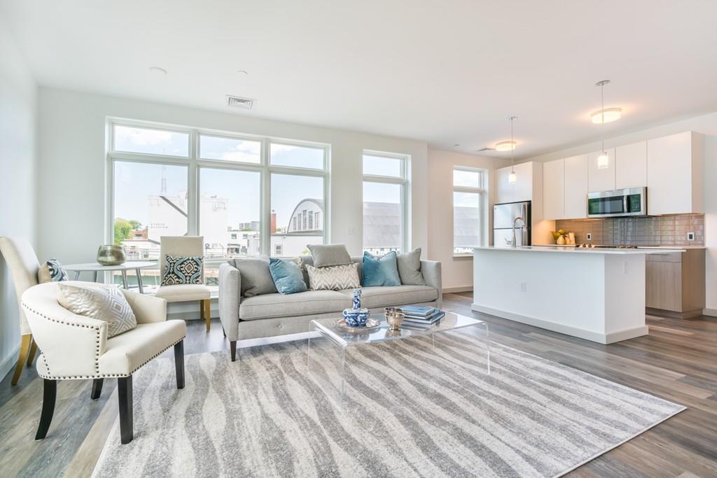 180 Telford Street - Photo 1