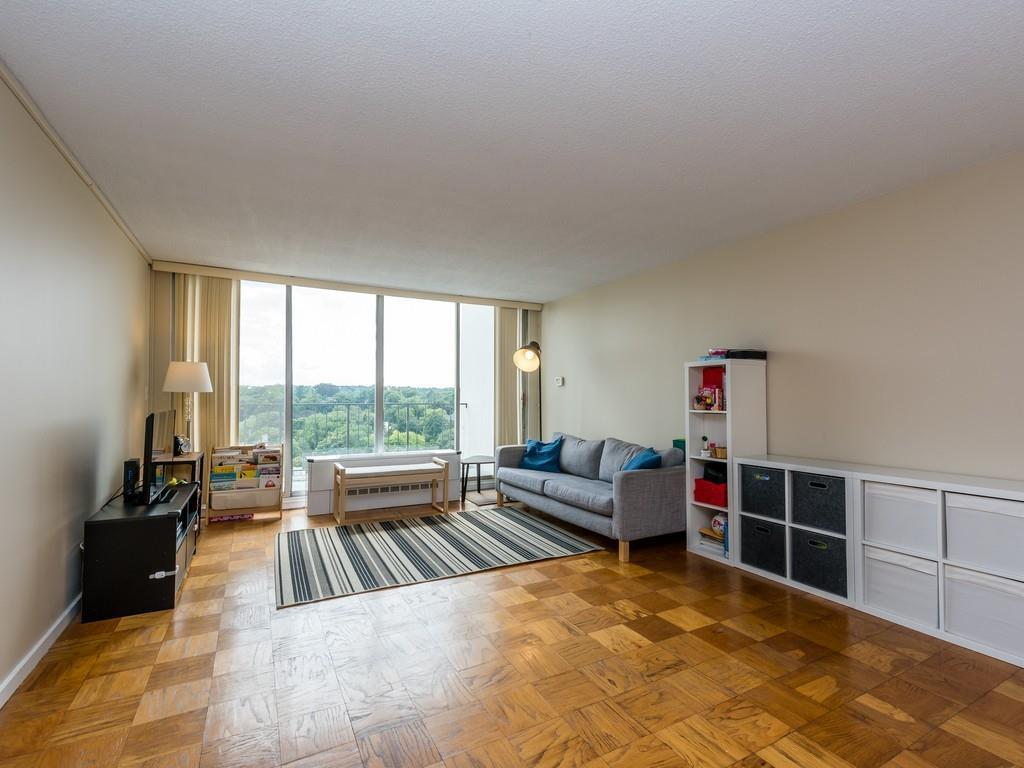 77 Pond Ave - Photo 1