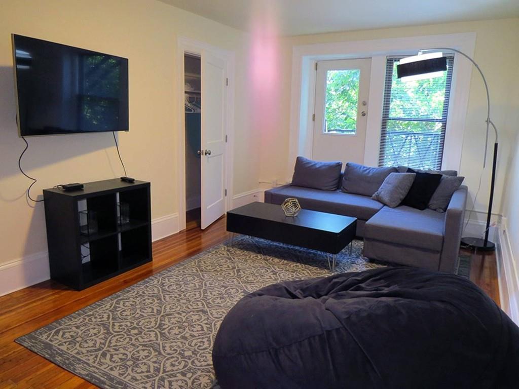 1463 Beacon St - Photo 1