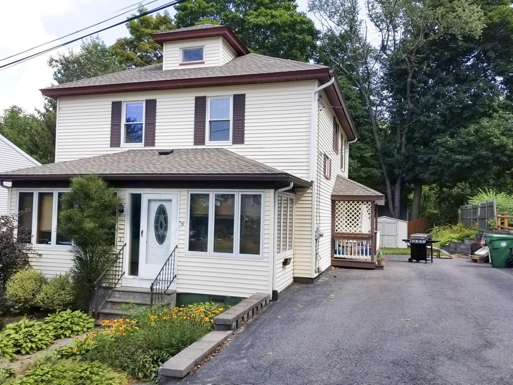 17 North Walnut St - Photo 1