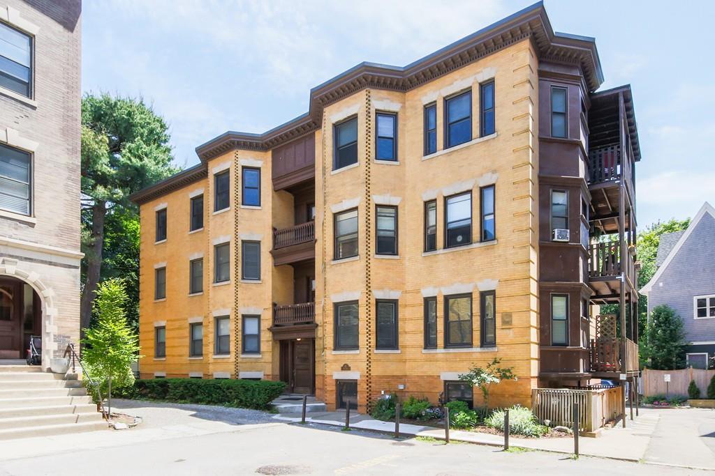 17 Park Vale - Photo 1