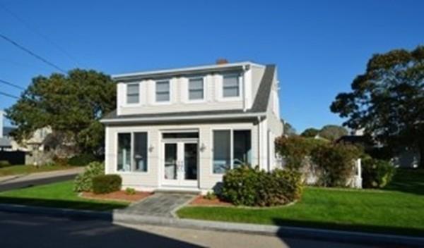 77 Grand Ave - Photo 1