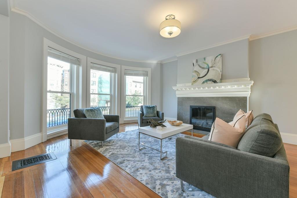 466 Park Drive - Photo 1