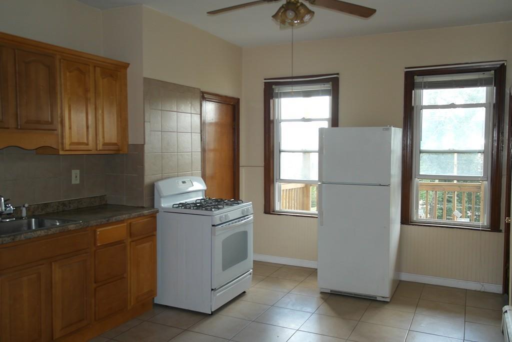225 Marion Street - Photo 1