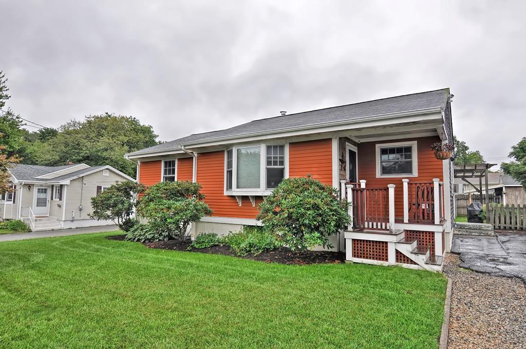 123 Cypress Ave - Photo 1