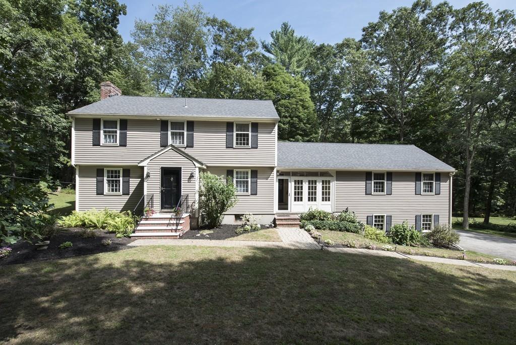 4 Roberts Rd - Photo 1