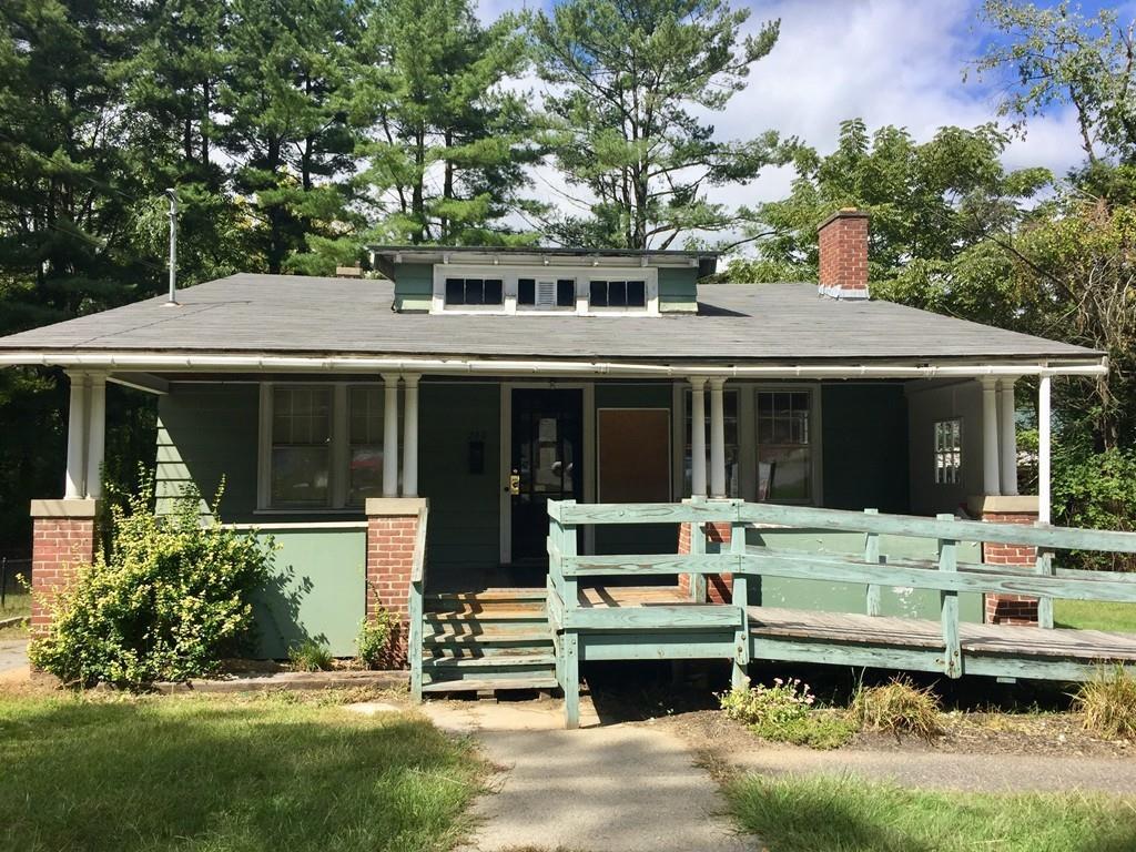 348 High St - Photo 1