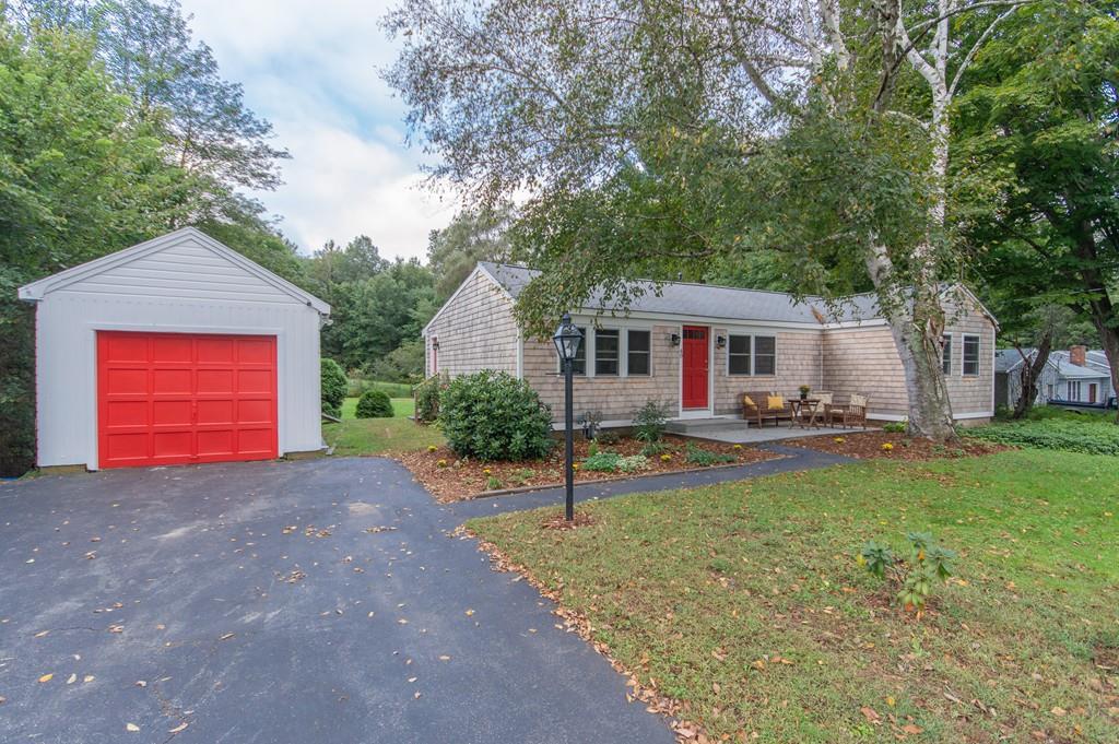 40 Birch Meadow Road - Photo 1