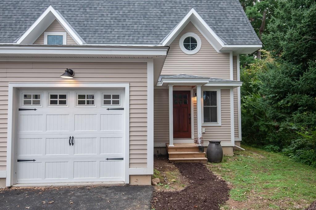 32 N Prospect Street - Photo 1