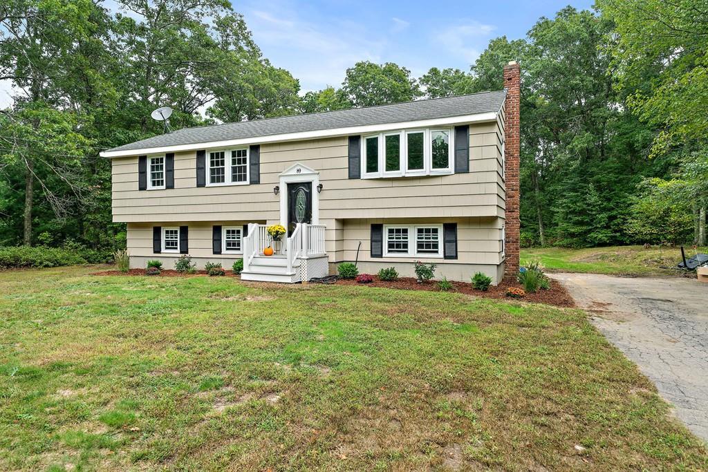 89 Oak Street - Photo 1