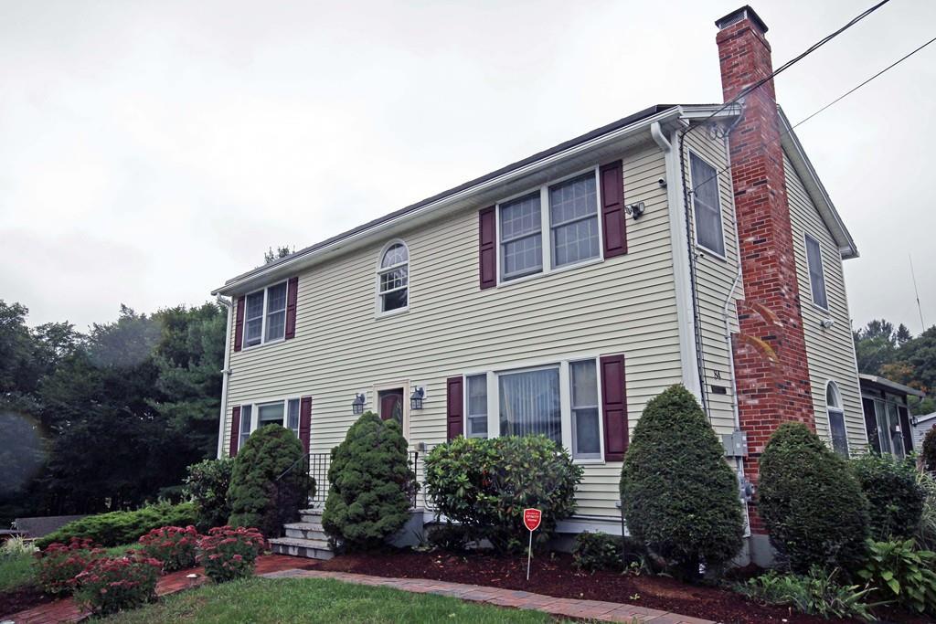 84 Washington St - Photo 1