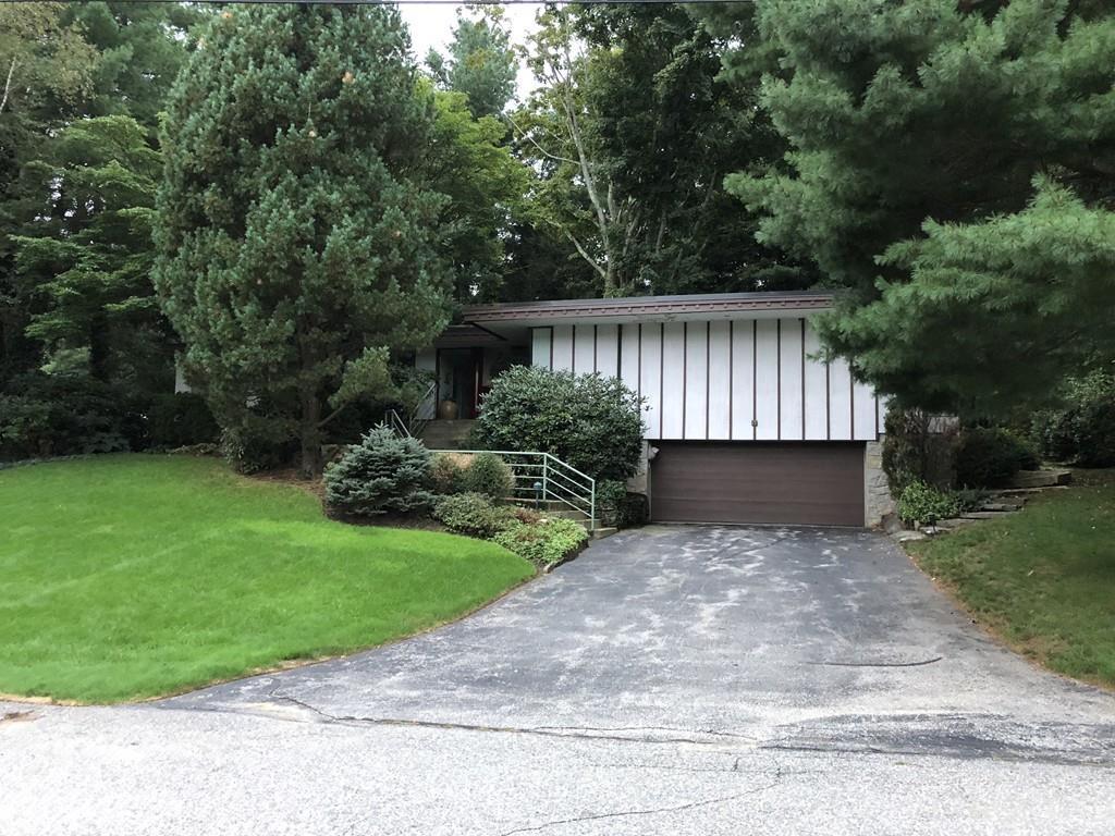 11 Meadowbrook Rd - Photo 1