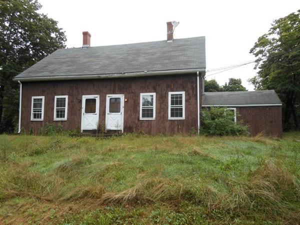 35-37 Poquanticut Ave - Photo 1