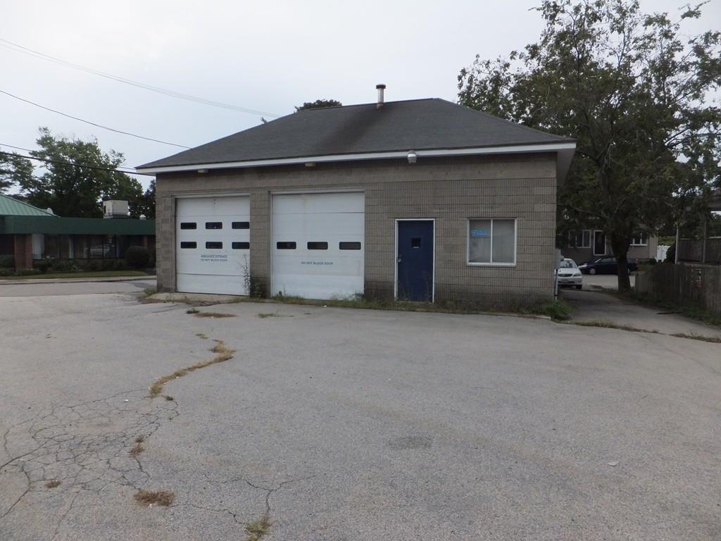 365 Bridge St - Photo 1